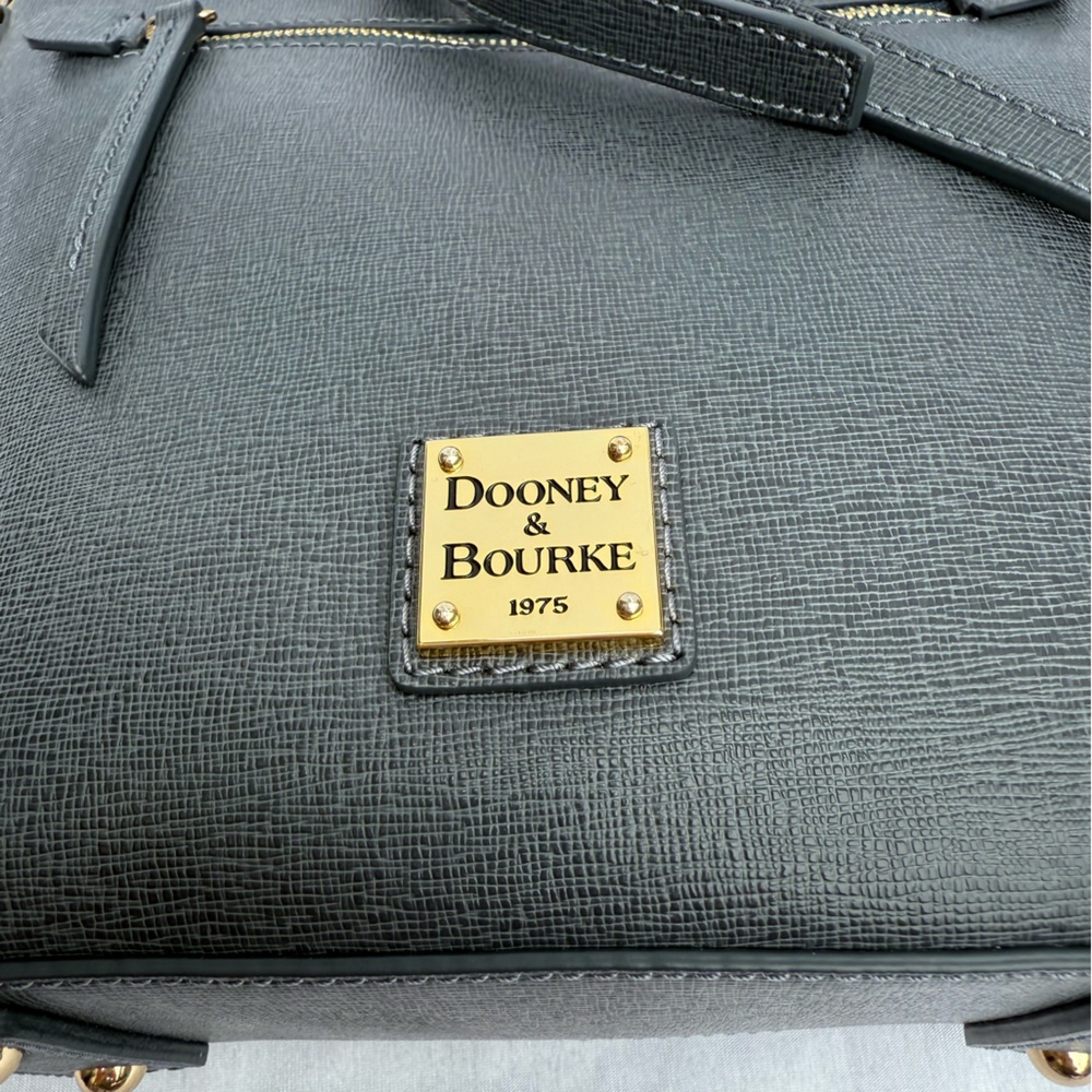 Dooney & Bourke Saffiano Leather Crossbody Bag Black Small Zip Purse - Picture 11 of 17